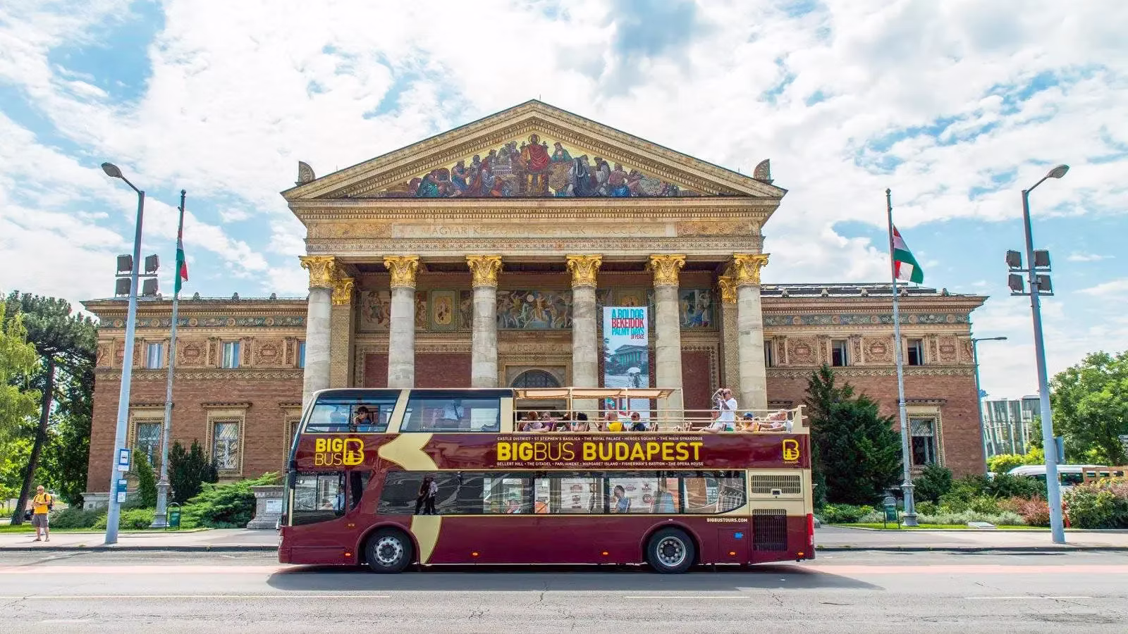 Hop-On Hop-Off Bus Tour Guide